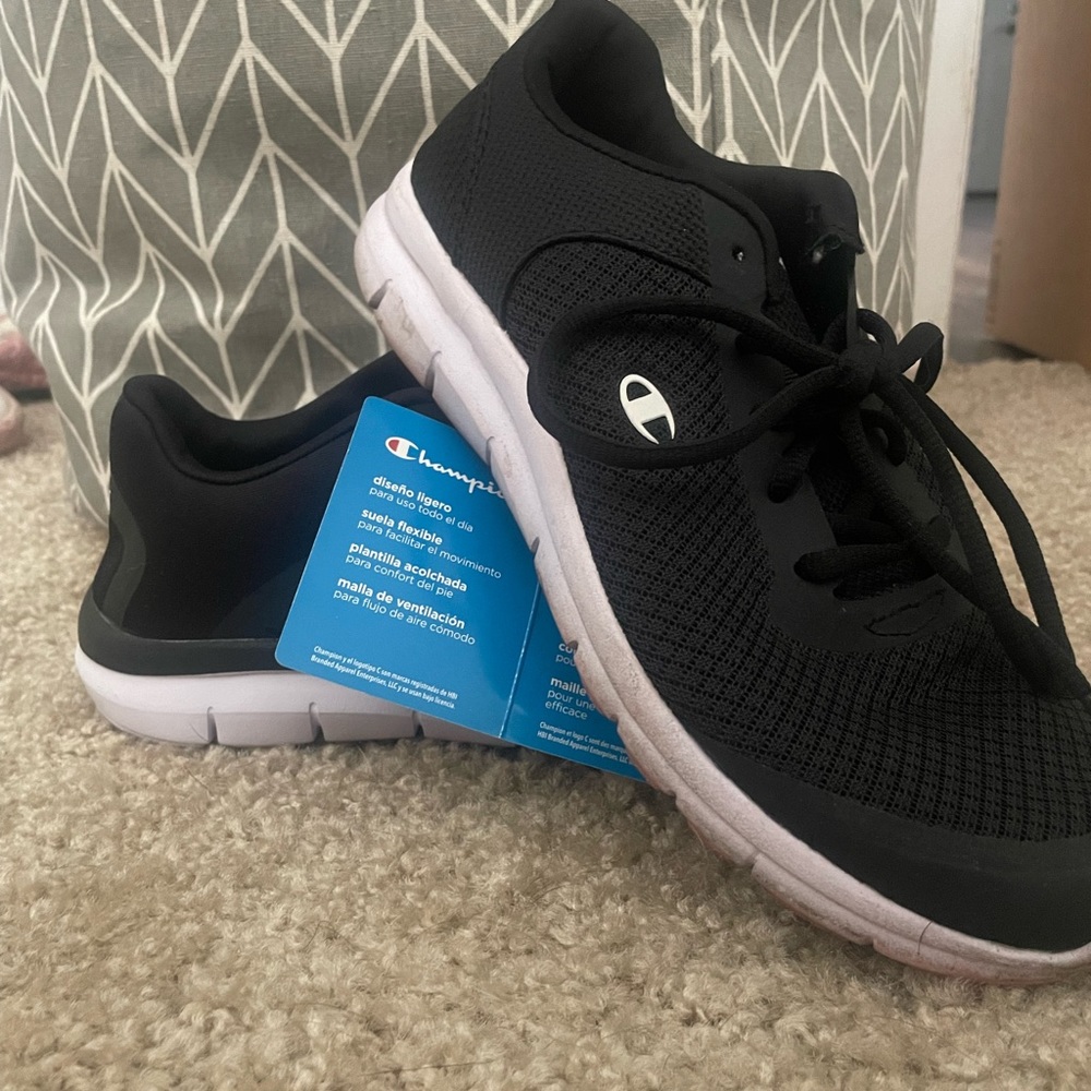 Black Shoes